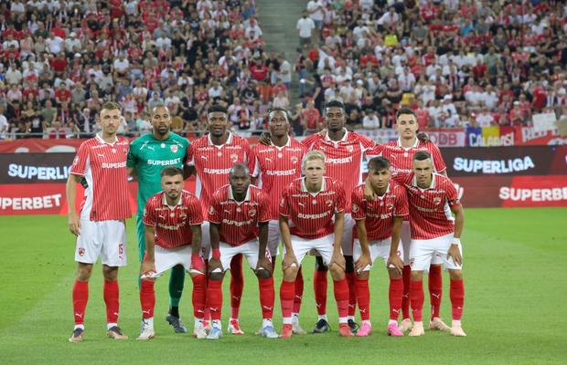 S-a lămurit după 13 etape: „Dinamo nu se bate la titlu”