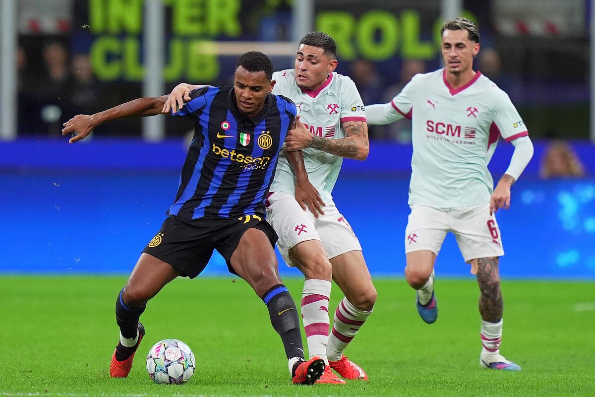 Cristi Chivu a avut numai cuvinte de laudă la adresa jucătorului său: „Un exemplu de profesionalism”