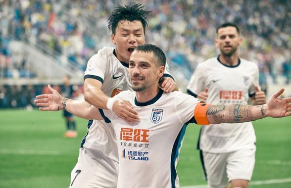 Așteptat să semneze în Superliga, Nicolae Stanciu a spus-o direct: „Ei sunt unici, cei mai buni!”