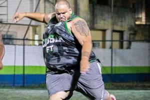 Jucătorul brazilian care cântărea 251 de kilograme a slăbit enorm și s-a întors pe teren: „La finalul lui 2023, mi-am luat viața în serios” | Cum arată acum