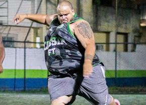 Jucătorul brazilian care cântărea 251 de kilograme a slăbit enorm și s-a întors pe teren: „La finalul lui 2023, mi-am luat viața în serios” | Cum arată acum