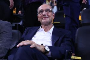 Cutremur în baschetul din Grecia: mandate de arestare pentru președinte, membri ai Federației și doi arbitri!