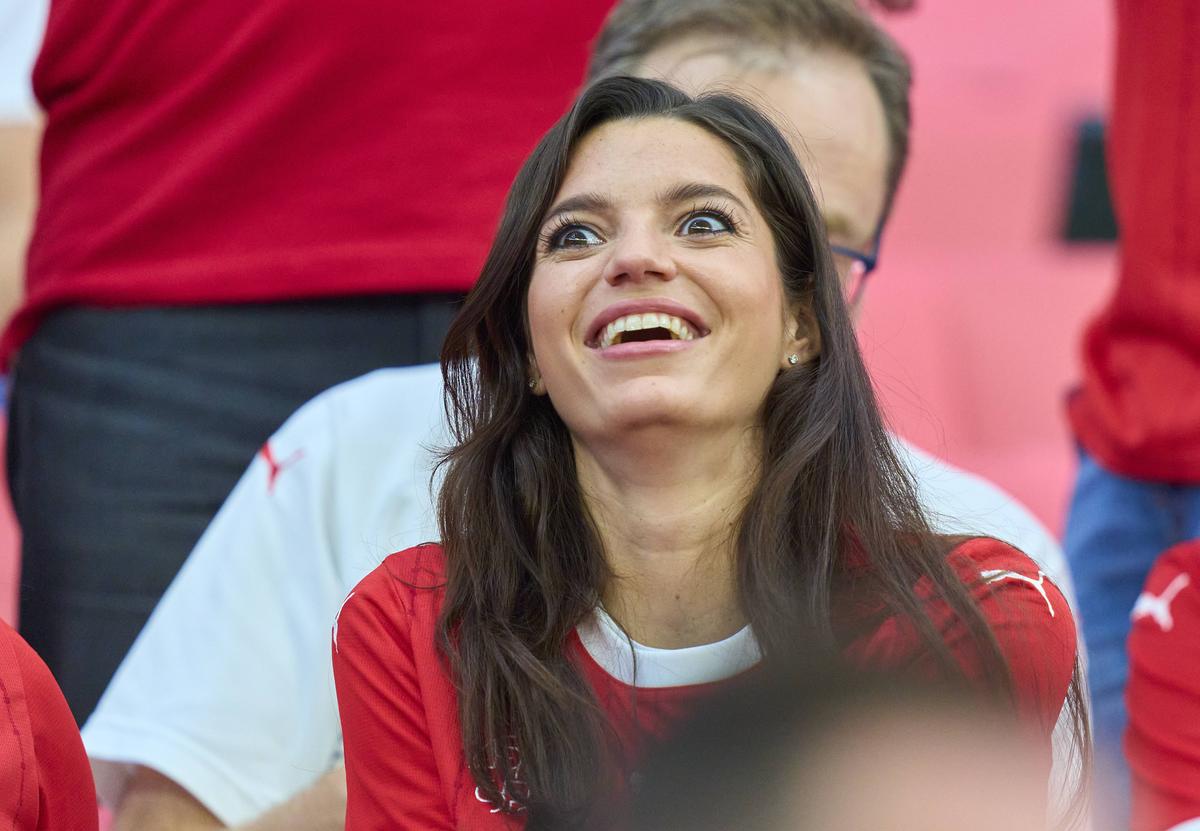 Fostul elev al lui Cristi Chivu s-a despărțit de Alina, după 10 ani de relație: „Vă rugăm”