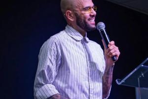Noua viață a lui Dani Alves: „Fotbalul nu mântuiește pe nimeni. Eu sunt aici să vi-L vestesc pe Hristos!”