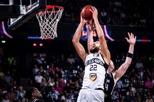 U-BT Cluj-Napoca - London Lions, derby în EuroCup » Sfertul secund: fanii clujeni încearcă să își impulsioneze favoriții!