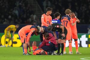 Lovitură pentru Barcelona, după eșecul cu PSG: cine ratează El Clasico