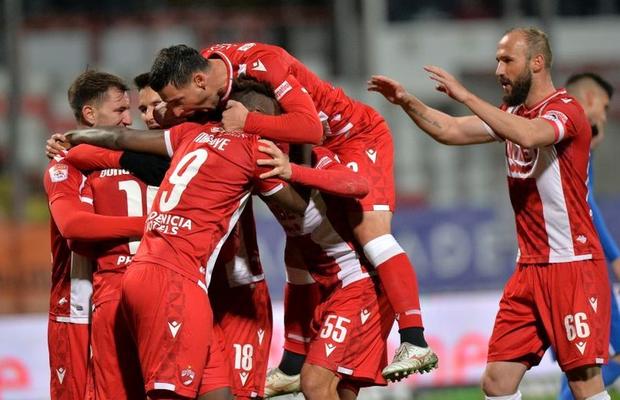 DINAMO - FC VOLUNTARI 3-0. NOTE GSP Premieră în acest sezon la alb-roșii