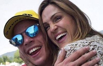 Mama noului campion mondial din Moto GP a făcut senzație pe net: „E un lucru bun că e atât de frumoasă”