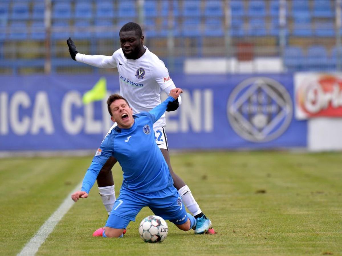Interviu cu antrenorul revelației din Liga 1: „Scriem istorie! Transfermarkt să modifice cotele jucătorilor mei!”