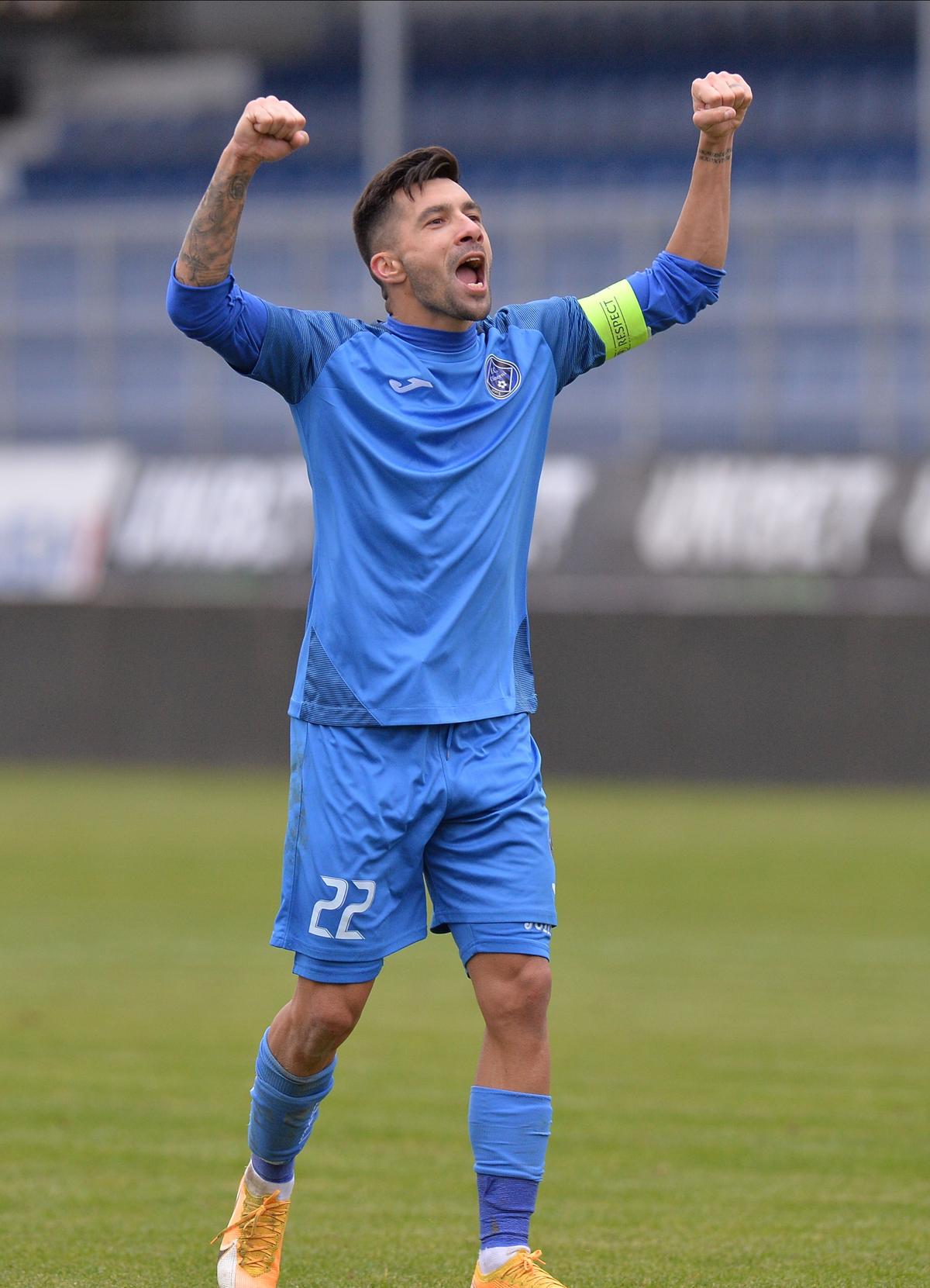 ACADEMICA CLINCENI - VIITORUL 1-0. FOTO Penalty-ul ratat i-a costat scump! Academica se impune la limită și urcă pe locul 4 în Liga 1 » Clasamentul actualizat
