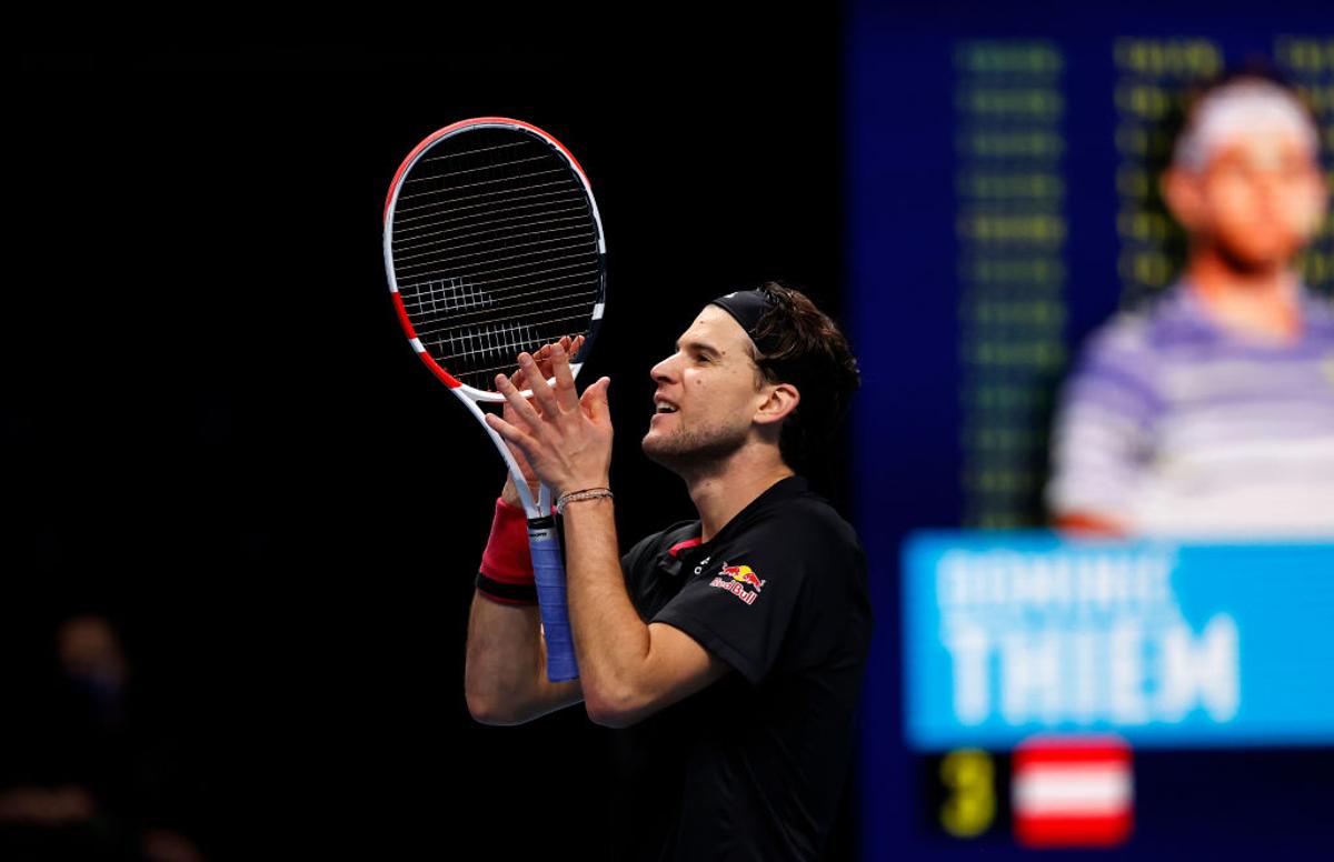 ELECTRIZANT! Dominic Thiem l-a eliminat pe Novak Djokovic de la Turneul Campionilor, după ce sârbul a avut 4-0 în tiebreakul decisiv!