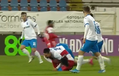 FOTO Fază controversată în Botoșani - Craiova: oltenii, iertați de un penalty?