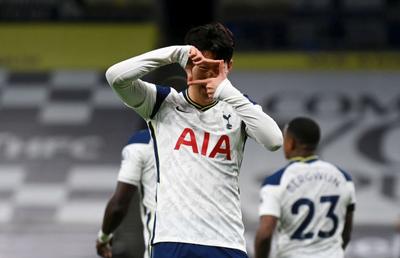Tottenham - Manchester City 2-0 VIDEO » „The Experienced One”, irezistibil! Mourinho e lider cu Spurs. Guardiola, pe 10, cu golaveraj negativ