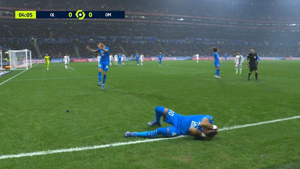 Derby-ul Lyon - Marseille, întrerupt din cauza fanilor