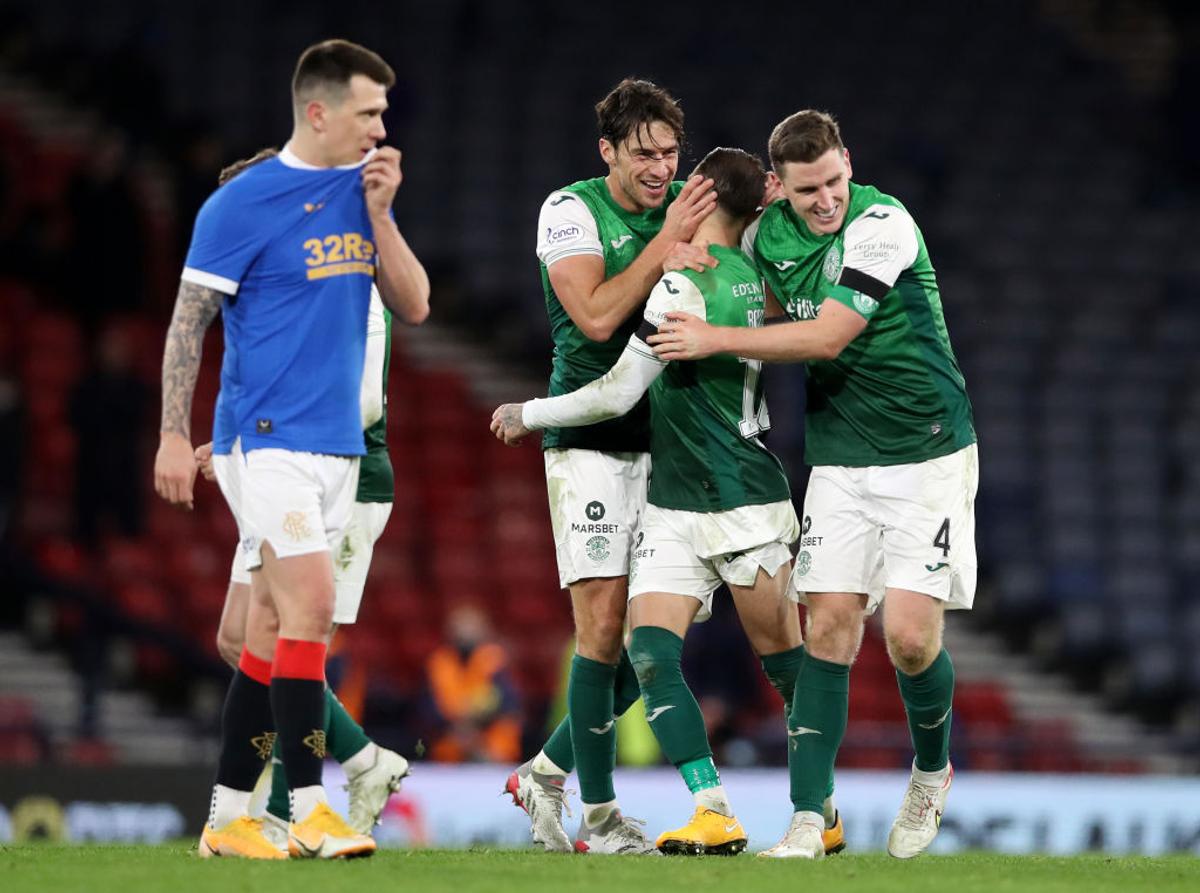 Dezastru după Gerrard! Rangers a primit 3 goluri într-o repriză și a fost eliminată în semifinalele Cupei Ligii