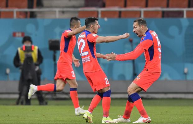 Petrea, salvat de rezerve! FCSB a întors în 8 minute scorul cu FC Botoșani