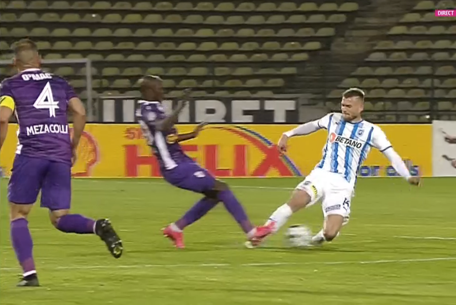 „Petarda” etapei, la FC Argeș - CSU Craiova: a fost eliminat după 12 minute!