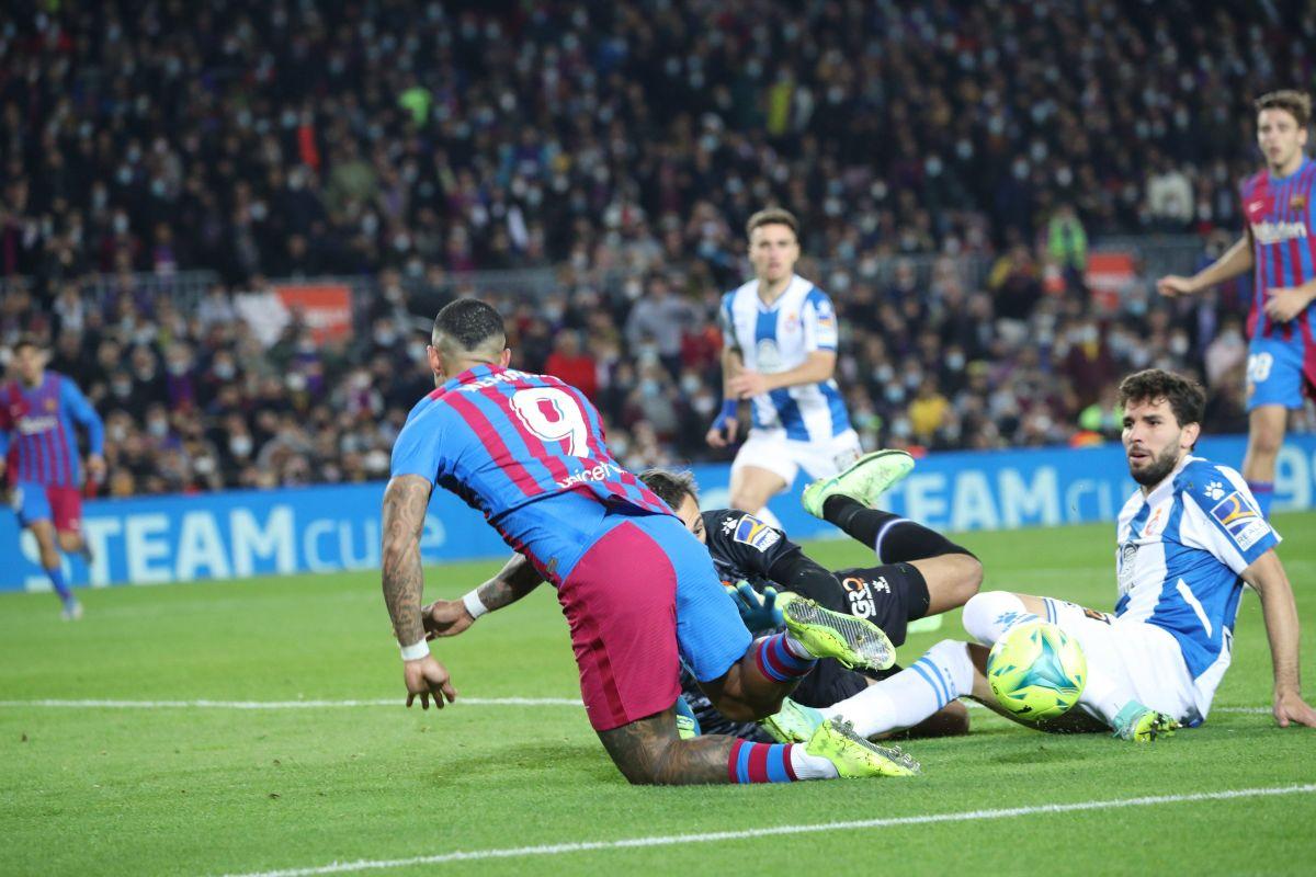Barcelona - Espanyol, penalty obținut de Depay