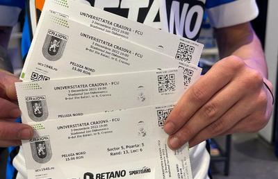Derby-ul Craiovei mai tare decât Mondialul?! Câte bilete s-au vândut până în acest moment la partida CS Universitatea Craiova - FCU Craiova