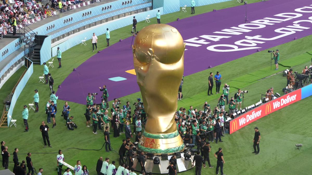 Atmosfera premergătoare meciului Anglia - Iran