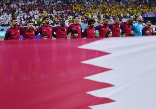 Naționala Qatarului, la meciul de deschidere al Campionatului Mondial. Qatarezii au fost învinși de Ecuador, 2-0. 
Foto: Imago