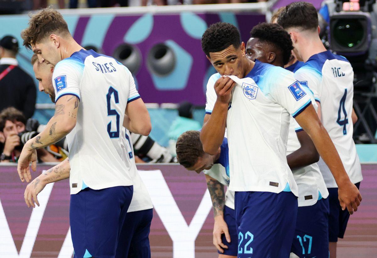 Emoționant! Explicația gestului făcut de Grealish după golul din Anglia - Iran: „Pentru tine”