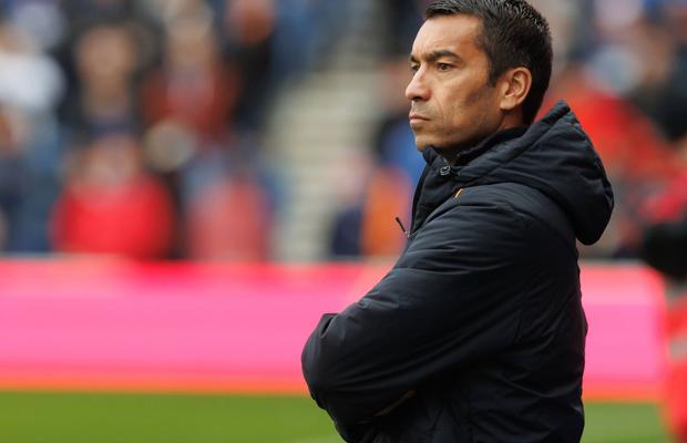 Rangers a rămas fără antrenor! Vicecampioana Scoției s-a despărțit de Giovanni van Bronckhorst