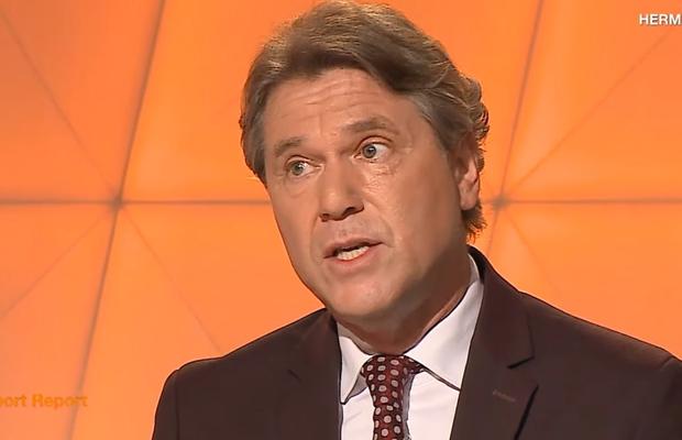 „Se premiază ciobănia?!” » Răducioiu l-a spulberat pe Radu Drăgușin, Fotbalistul român al anului: „Limitat, rudimentar! Alibec merita să câștige”