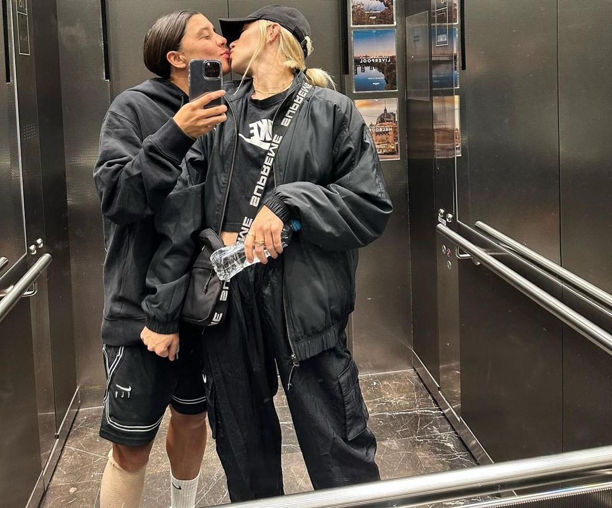 Sam Kerr și Kristie Mewis
