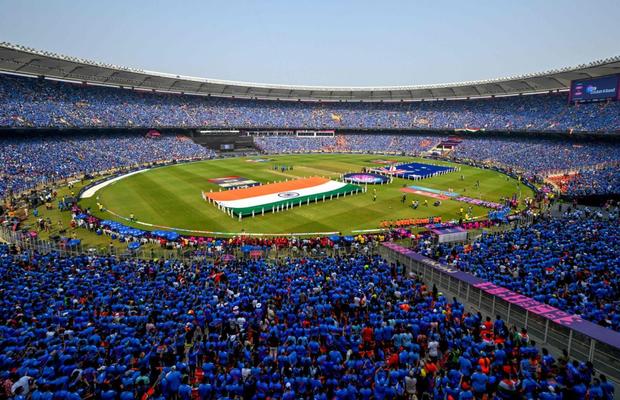 Imagini fabuloase » 92.453 de spectatori s-au înghesuit pe stadion la finala Cupei Mondiale din week-end