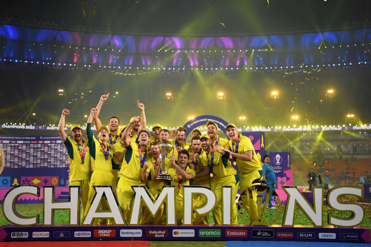 Imagini fabuloase de la finala Cupei Mondiale de cricket, India - Australia