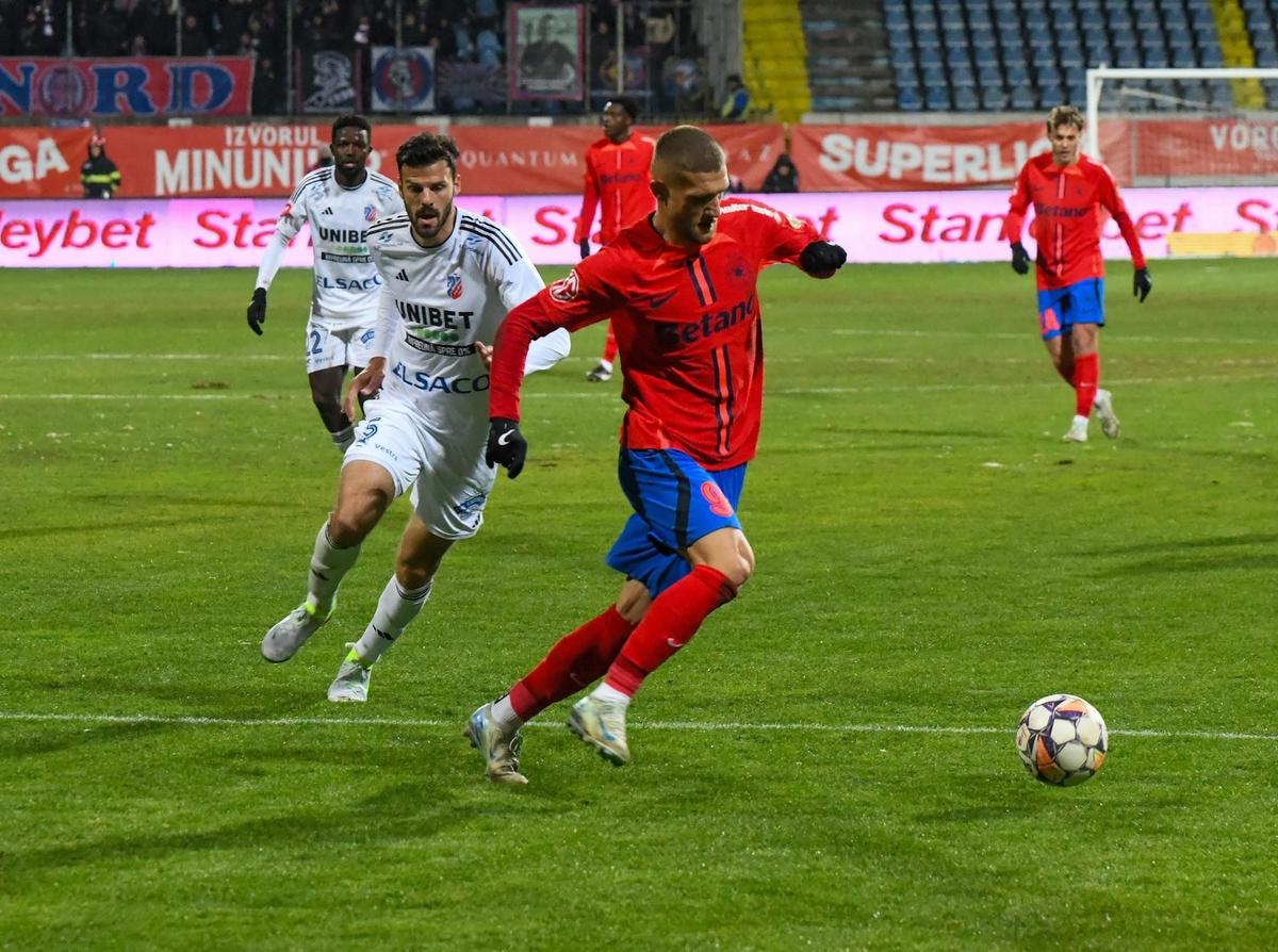 A luat în colimator 3 jucători de la FCSB: „El chiar a fost foarte slab!” » N-a scăpat nici Olaru: „Alt motiv nu găsesc”