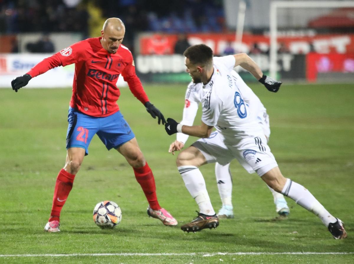 A luat în colimator 3 jucători de la FCSB: „El chiar a fost foarte slab!” » N-a scăpat nici Olaru: „Alt motiv nu găsesc”