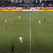 FC Botoșani - FCSB, 21.11.2024 // Suprafața de joc proastă. Captură Digi Sport 1