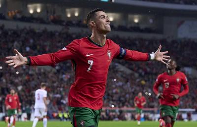 Mourinho l-a sunat pe Cristiano Ronaldo: „Ești fericit acolo? Hai la Fenerbahce!” » Transferul se pregătește în culise