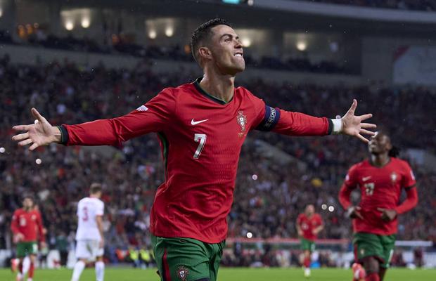 Mourinho l-a sunat pe Cristiano Ronaldo: „Ești fericit acolo? Hai la Fenerbahce!” » Transferul se pregătește în culise