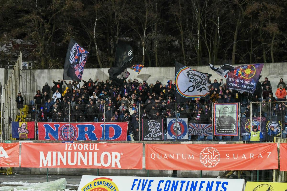 A luat în colimator 3 jucători de la FCSB: „El chiar a fost foarte slab!” » N-a scăpat nici Olaru: „Alt motiv nu găsesc”