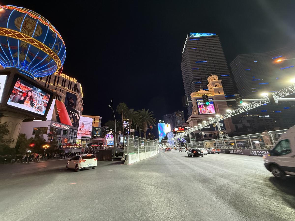 Las Vegas se transformă pentru Marele Premiu de Formula 1