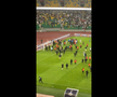 Haos inimaginabil la meciul lui Reghecampf din Liga Campionilor Africii! Bătaie generală, jandarmii și scutierii din Rwanda au pătruns pe gazon