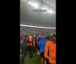 Haos inimaginabil la meciul lui Reghecampf din Liga Campionilor Africii! Bătaie generală, jandarmii și scutierii din Rwanda au pătruns pe gazon
