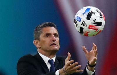 MONTERREY - AL-HILAL 2-2 (5-4 la pen.) // FOTO Răzvan Lucescu a pierdut finala mică de la Mondialul Cluburilor » Arabii au încasat totuși 2 milioane $ pentru locul 4