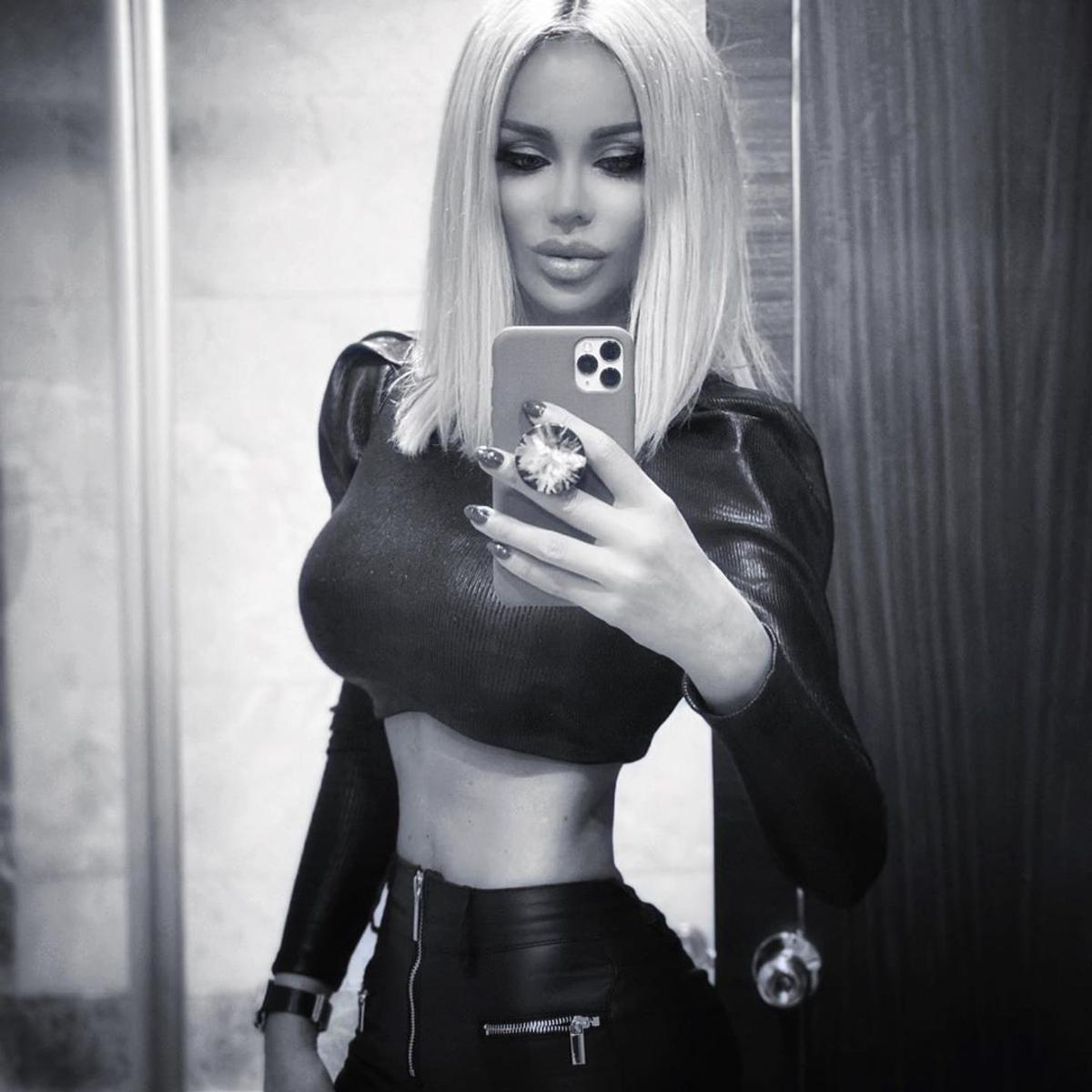 FOTO Bianca Drăgușanu