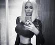 FOTO Bianca Drăgușanu, apariție-surpriză la meciul Stelelor Lumii! Decolteu amețitor în compania lui Roberto Carlos și Ronaldinho