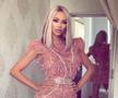 FOTO Bianca Drăgușanu, apariție-surpriză la meciul Stelelor Lumii! Decolteu amețitor în compania lui Roberto Carlos și Ronaldinho
