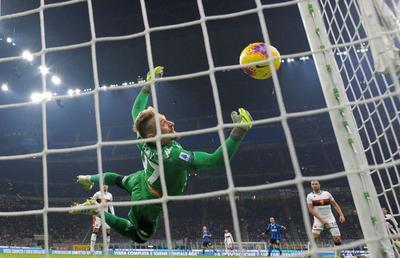 INTER - GENOA 4-0 // VIDEO+FOTO Ionuț Radu, „ciuruit” pe Meazza! N-a rezistat bombardamentului decât jumătate de oră