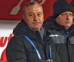 Mircea Rednic nu reușește să oprească picajul lui Dinamo / FOTO: Cristi Preda (GSP)
