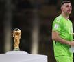Parlamentarul francez Karl Olive (53 de ani) vrea ca FIFA să ia sancțiuni împotriva lui Emiliano Martinez (30 de ani), portarul campioanei mondiale Argentina.