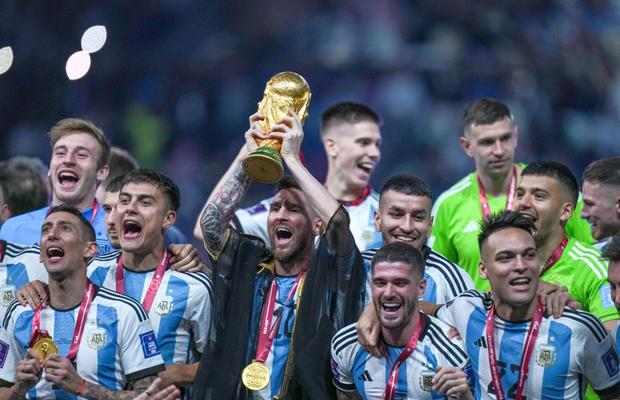Afirmații controversate în direct la TV după victoria Argentinei: „A câștigat Mondialele cu dopați și înșelăciuni”