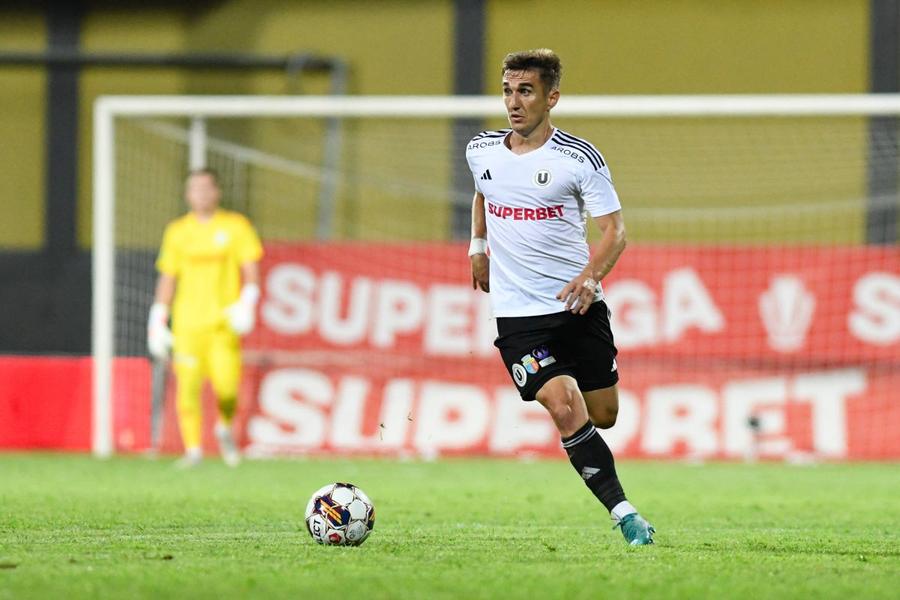 Bogdan Vătăjelu, fundașul stânga al celor de la U Cluj Un nume important a ieșit din grațiile lui Neluțu Sabău și e liber să plece!