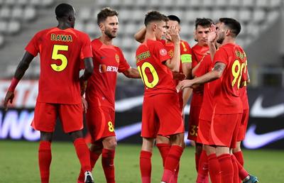 Nu doar Rotariu e pe listă! Dinamo mai vrea un fotbalist de la FCSB » Dar ar trebui să facă un sacrificiu enorm + CFR Cluj a intrat pe fir